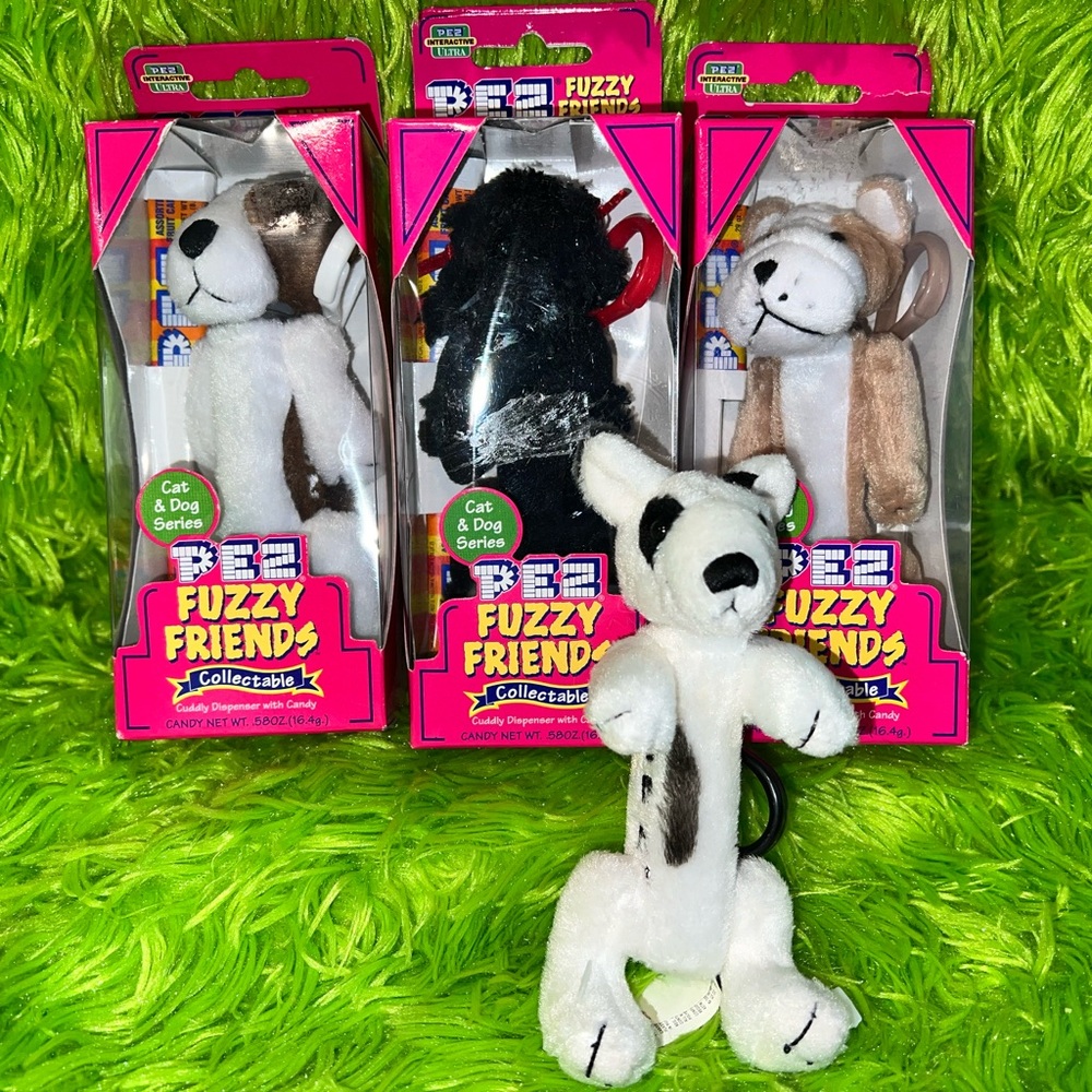 PEZ fuzzy friends collectible keychains, all four dogs
